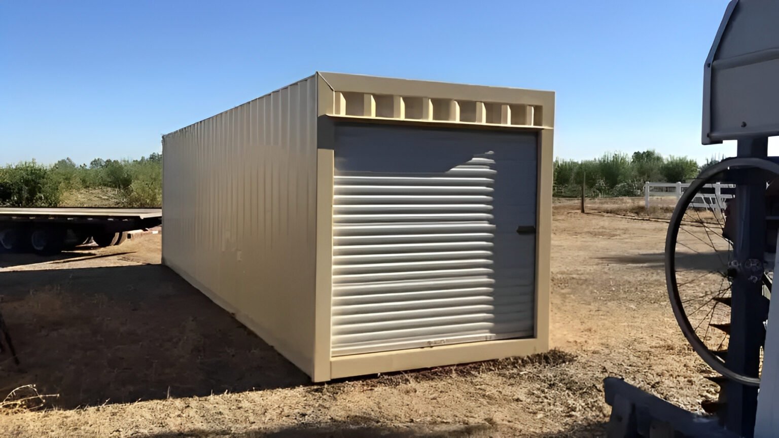 30ft Shipping Container With Roll-Up Door - Grays Containers