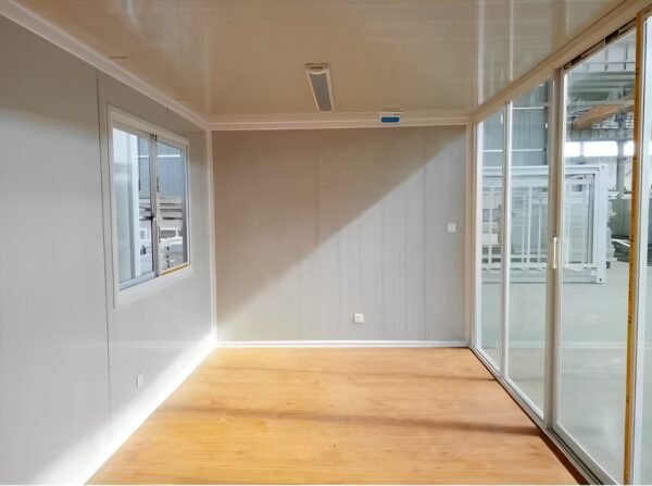 40ft-Luxury-Good-Quality-Prefab-Modern-Container-Home3-600x447 40ft Luxury Good Quality Prefab Modern Container Home